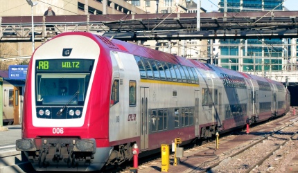 CFL Class 2200 CFL 006 p02-2
