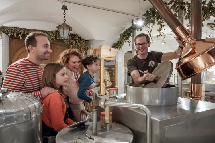 RS9318 20220127-Microbrasserie-Shooting Séminaire de brassage-06-scr